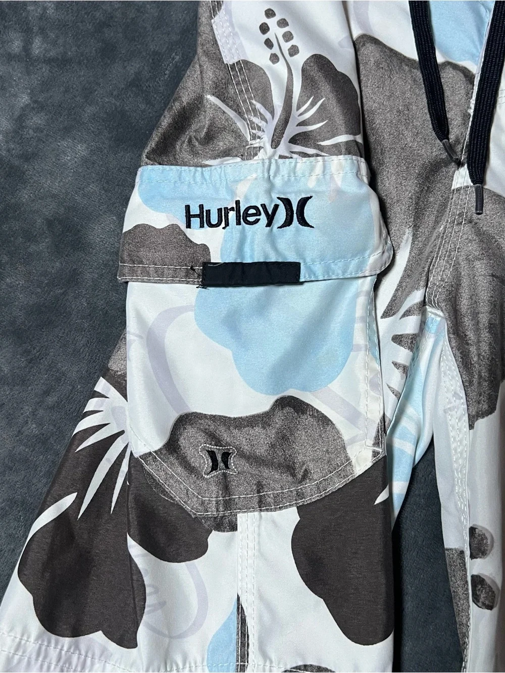 Vintage Y2K Hurley Performance Floral Embroidered Logo Men’s Board Shorts M “30”